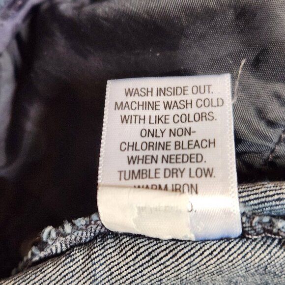 Dana Buchman Denim Jeans Women's 12 Capri Dark Wash Stretch High Rise Comfort - Picture 8 of 8